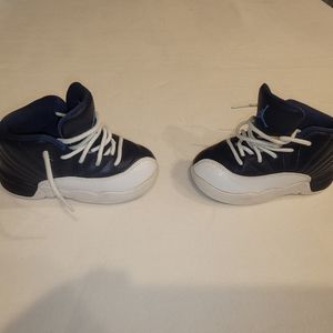 2013 Nike Air Jordan 12 Retro navy /white